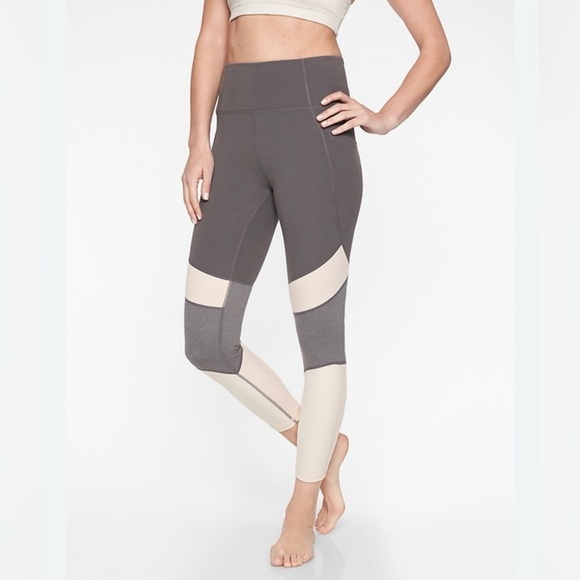 Athleta salutation mod block 7/8 gray and pink leggings with pockets size medium - Picture 1 of 12